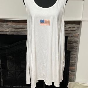 LulaRoe Perfect Tank Swing top Large